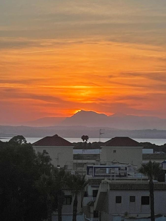 Martas Apartment La Mata  Bagian luar foto